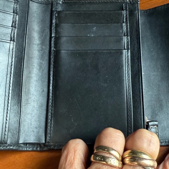 Coach Women's Black Wallet - Picture 4 of 8